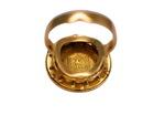 Bague en or jaune 750 avec pièce de 20fr or 900