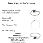 Bague or gris sertie d'un saphir