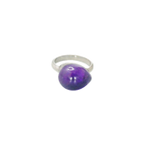 Bague en argent et améthyste en forme de goutte