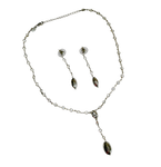Parure en argent 925 avec boucles d'oreille et collier avec une pluie de brillants