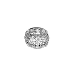 Bague en platine ornée de 3 lignes de diamants