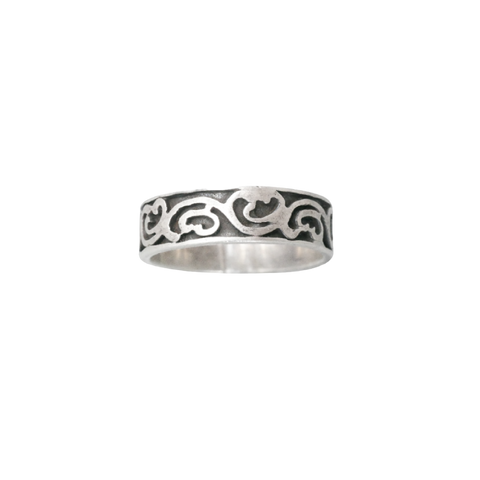 Anneau homme argent 925 avec gravures sur fond noir