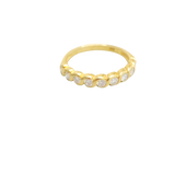 Bague or jaune 750, 9 diamants