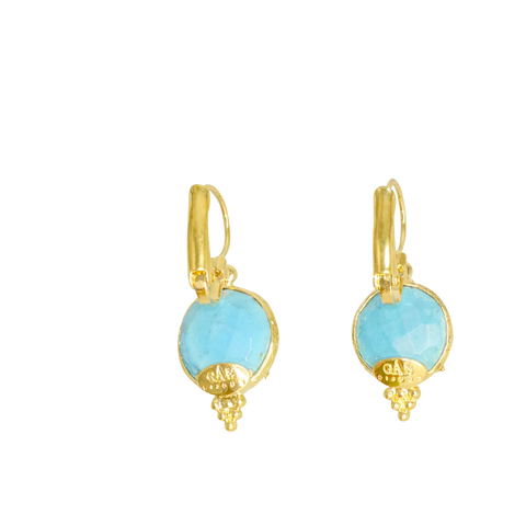 Boucles d'oreille avec perle bleue, marque Gas St Tropez