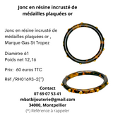Jonc en résine incrusté de médailles plaquées or
