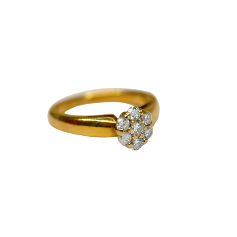 Bague or jaune 7 diamants formant une fleur