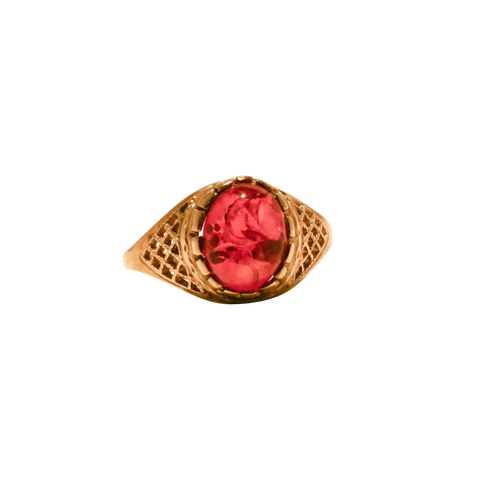 Bague en or jaune surmontée d'une ambre