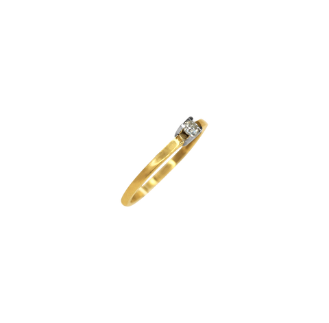 Bague or jaune 18k avec un diamant