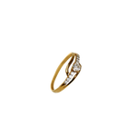 Bague or 9k originale avec un brillant entouré d'autre petits brillants